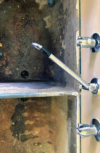 https://blockeddrainswoodlands.com.au/uploads/2025/07/blocked-sink-70468.jpg