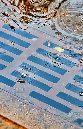 https://blockeddrainswoodlands.com.au/uploads/2025/07/stormwater-drains-58152.jpg